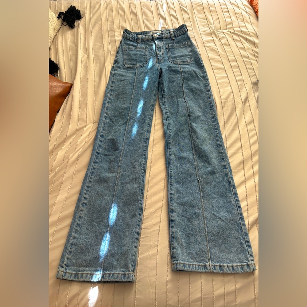 COTTON-ON• Pocket Flare Jean• Size 4 (fits like a 0-2)